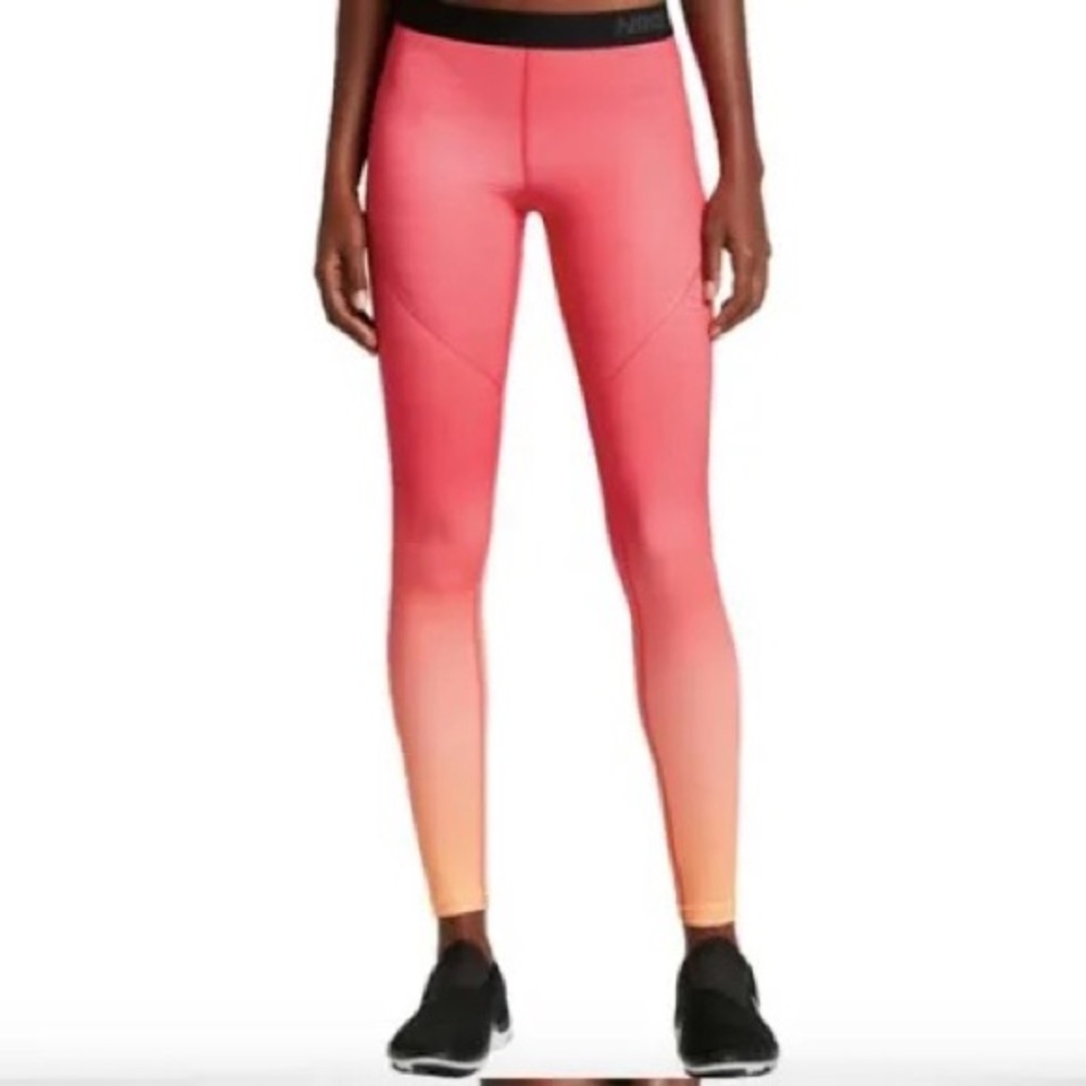 Nike Pro Hyperwarm Ombré Leggings Women in color Orange. Size Small, NWT.